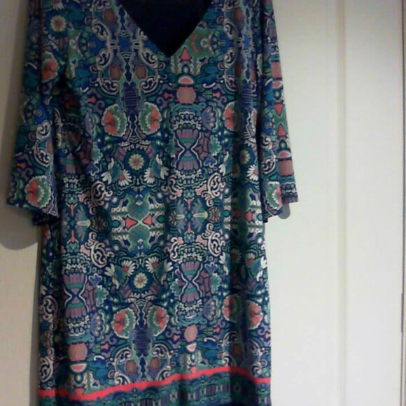 Laundry by Shelly Segal stretch shift dress in beautiful colours - Picture 4 of 4
